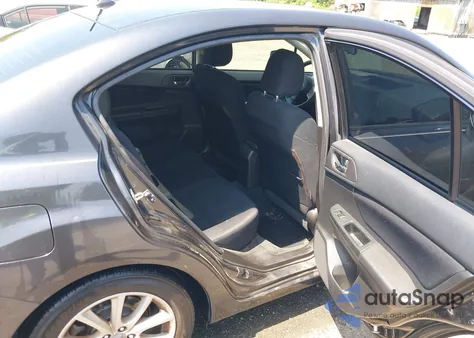 2013 Subaru Impreza Premium z USA, uszkodzony, nr VIN JF1GJAC66DH017786